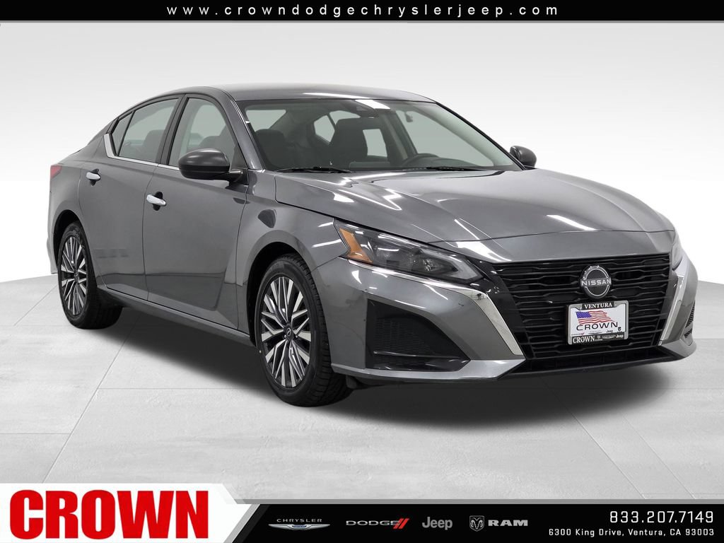Used 2024 Nissan Altima 2.5 SV