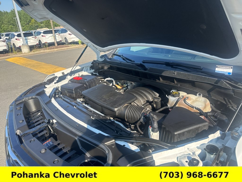 Used 2025 Chevrolet Suburban High Country AWD/4WD image 44