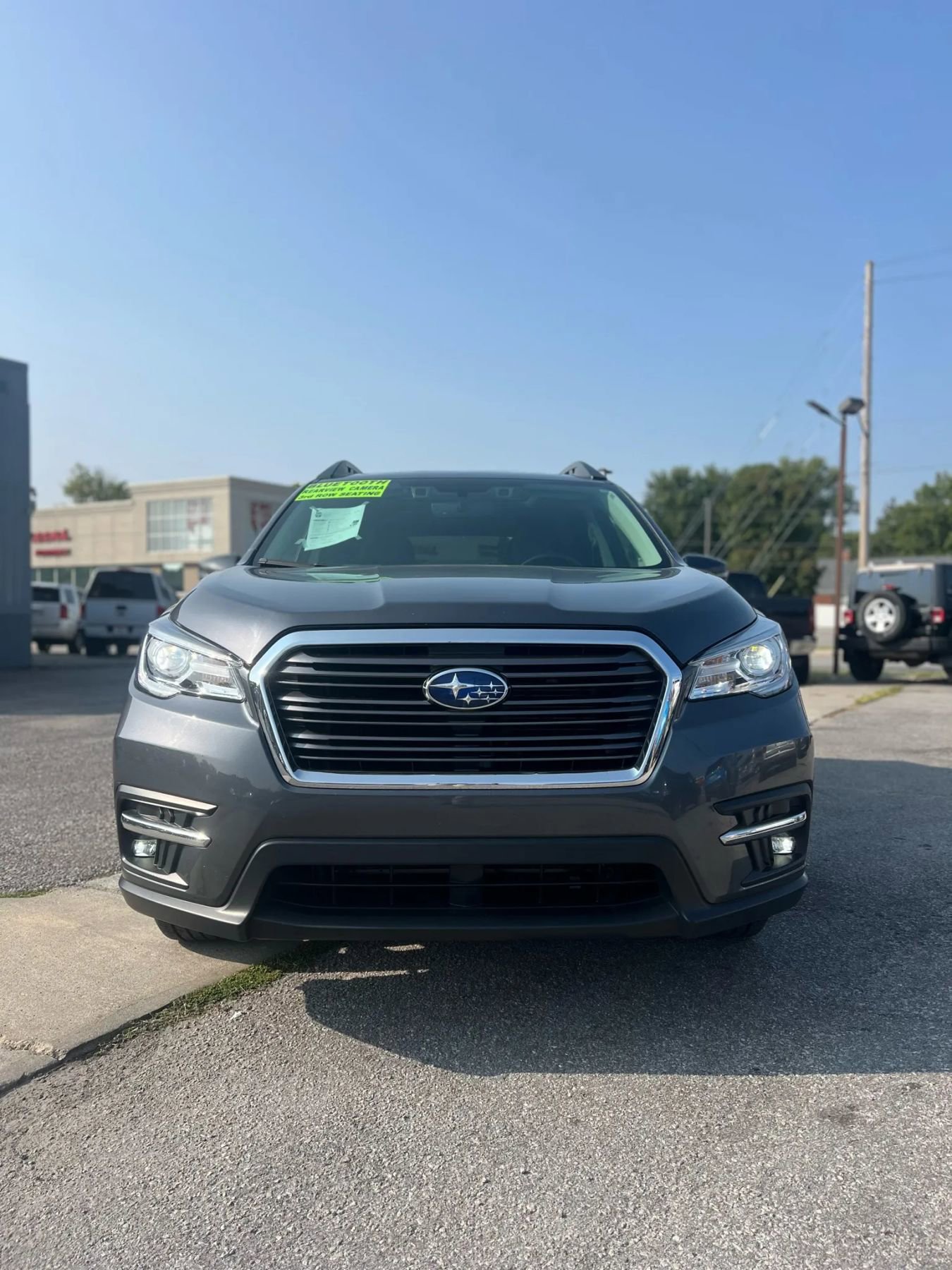 Used 2021 Subaru Ascent Limited w/ Technology Package image 2