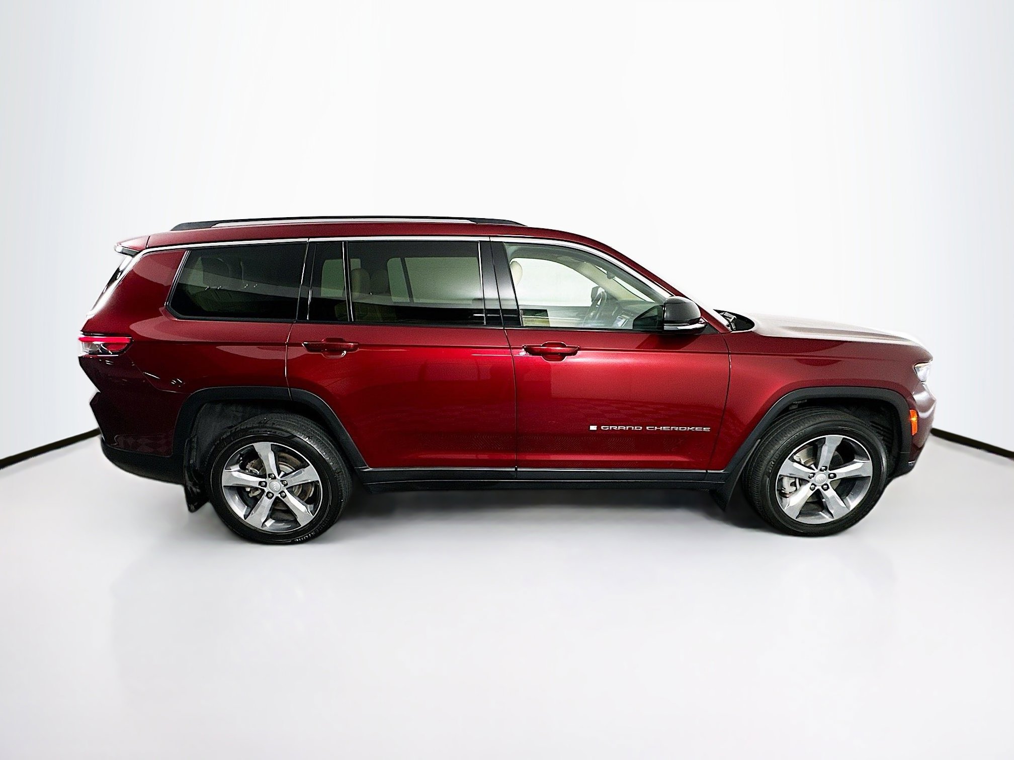 Used 2021 Jeep Grand Cherokee L Limited image 10