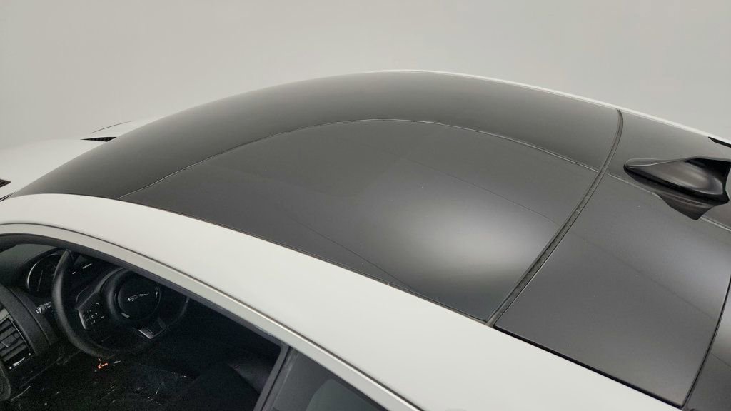 Used 2016 Jaguar F-TYPE S image 10