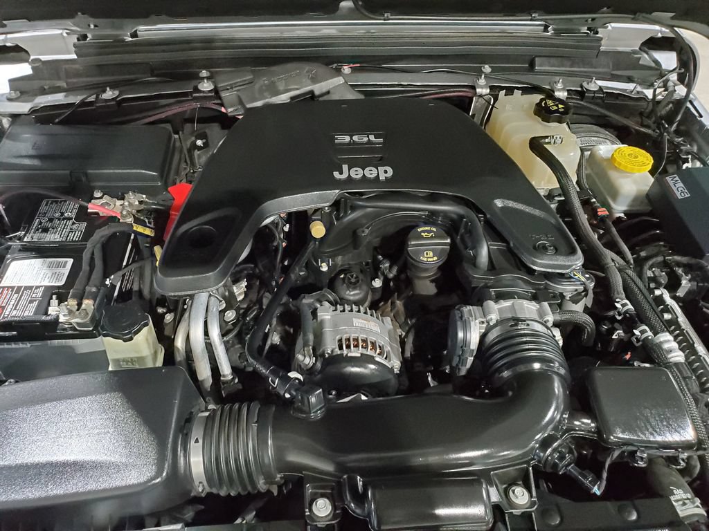 Used 2019 Jeep Wrangler Unlimited Sport AWD/4WD image 54