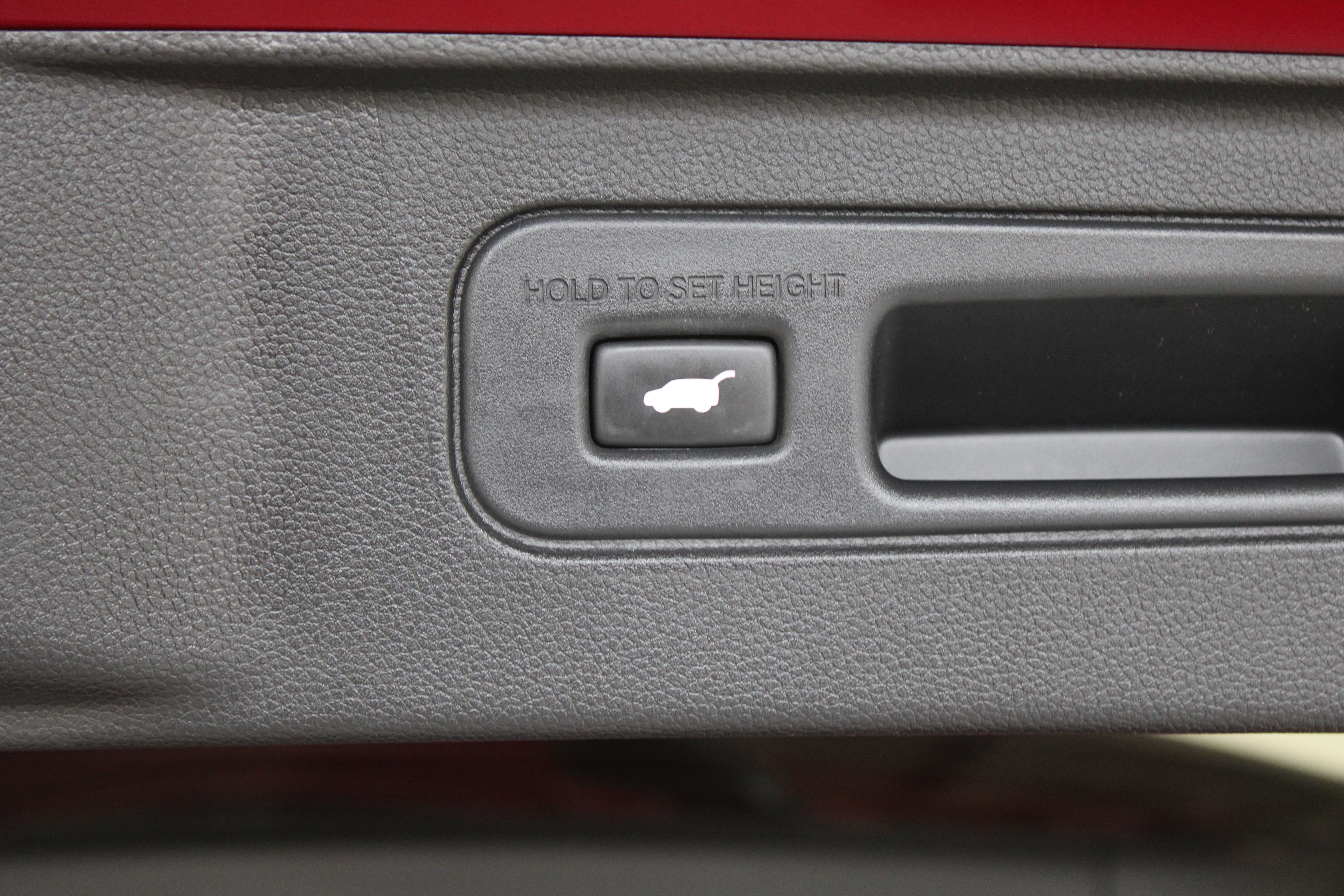Used 2025 Honda Pilot Black Edition image 37