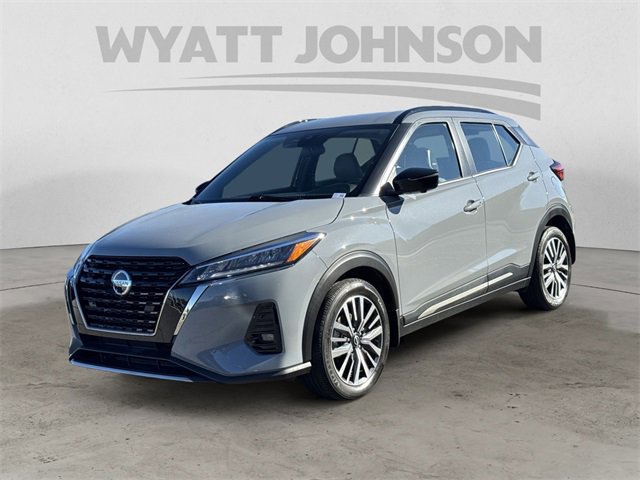 Used 2023 Nissan Kicks SR w/ SR Premium Package