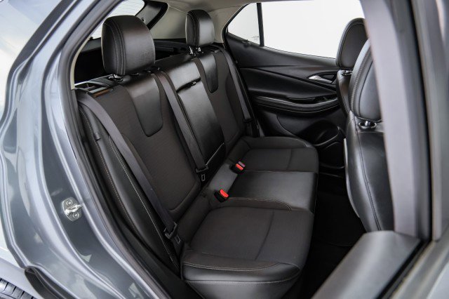 Used 2020 Buick Encore GX Select image 33