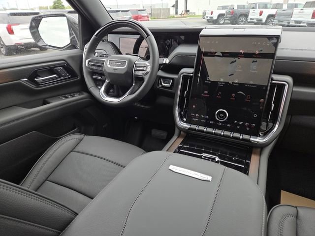 New 2026 GMC Yukon Denali w/ Denali Reserve Package AWD/4WD image 35