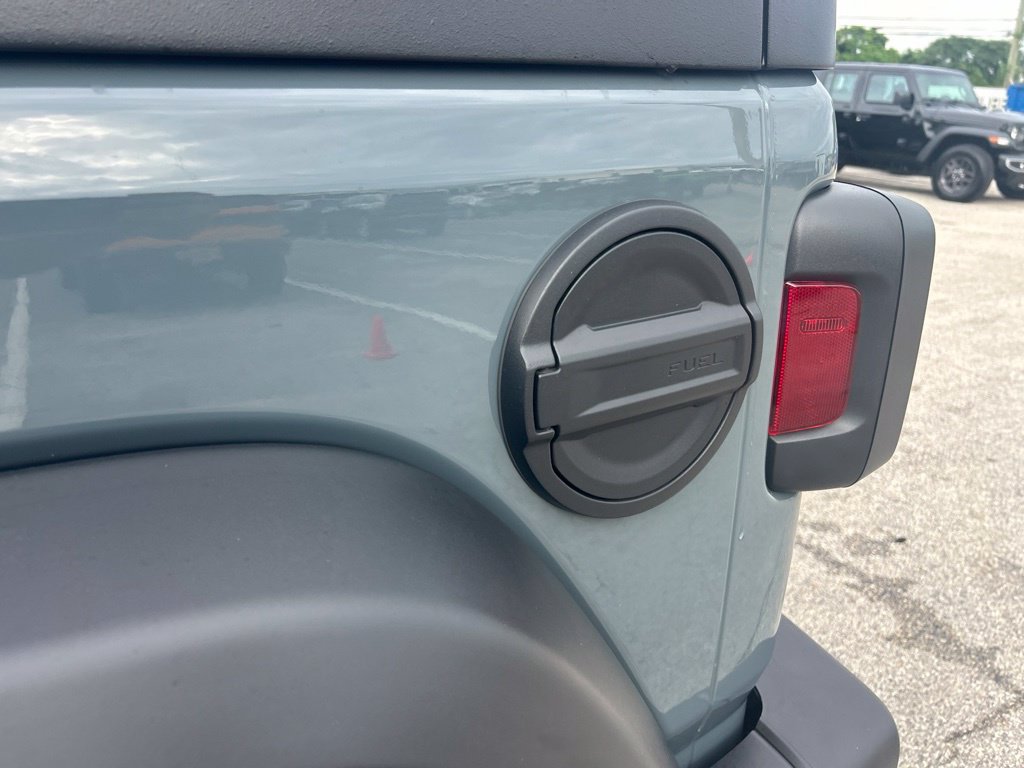 Used 2025 Jeep Wrangler Unlimited Sport S 4xe AWD/4WD image 21