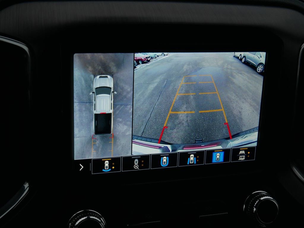 Used 2021 GMC Sierra 3500 Denali w/ Denali Ultimate Package image 21