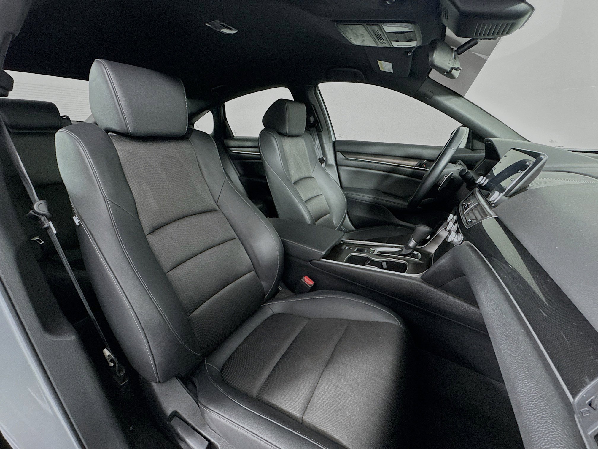 Certified 2022 Honda Accord Sport image 25