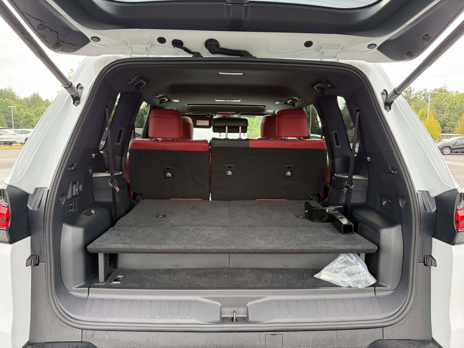 Used 2025 Lexus LX 700h F Sport AWD/4WD image 29