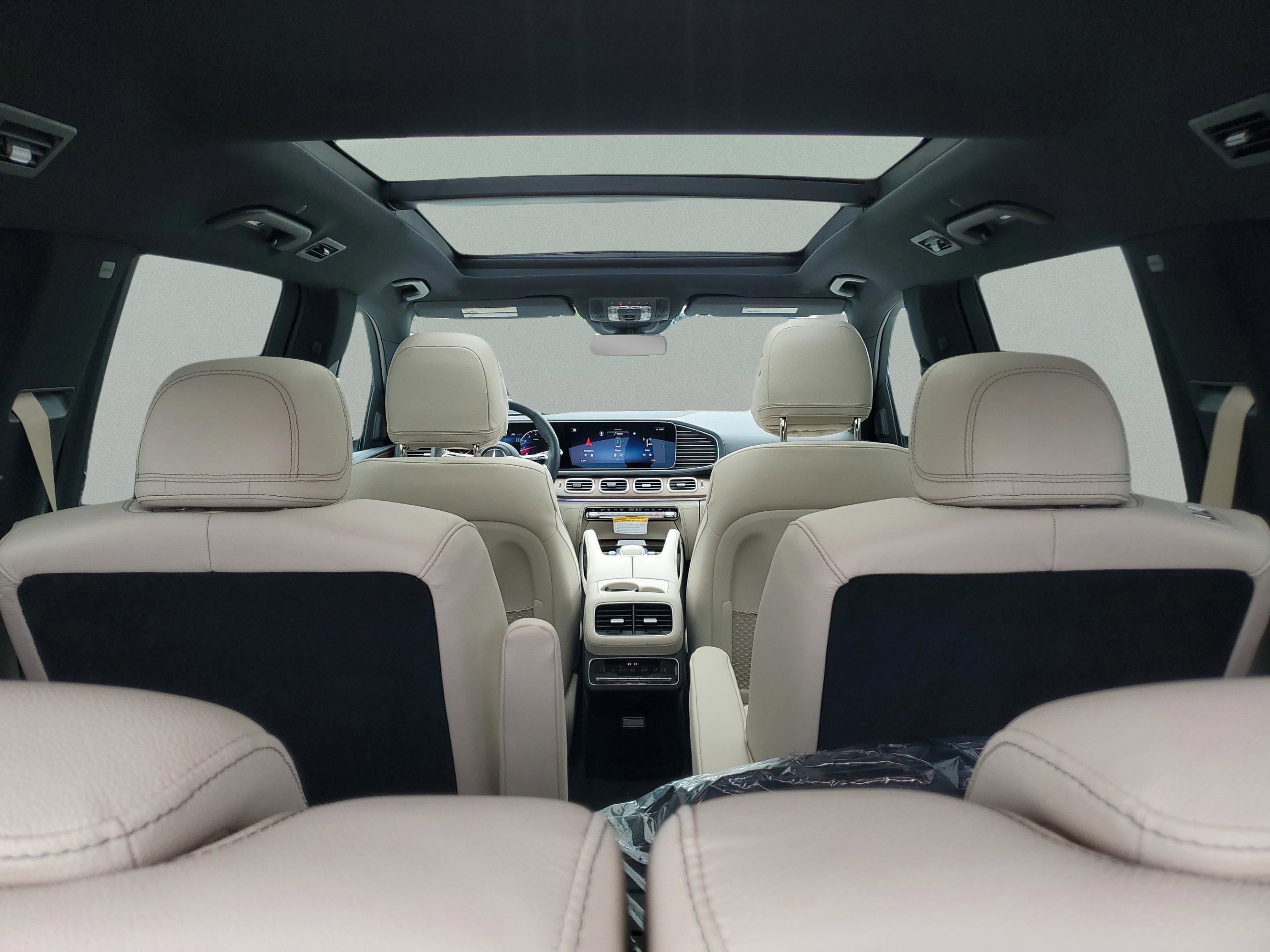 Used 2026 Mercedes-Benz GLS 580 4MATIC image 10