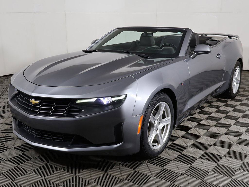 Used 2020 Chevrolet Camaro LT image 6