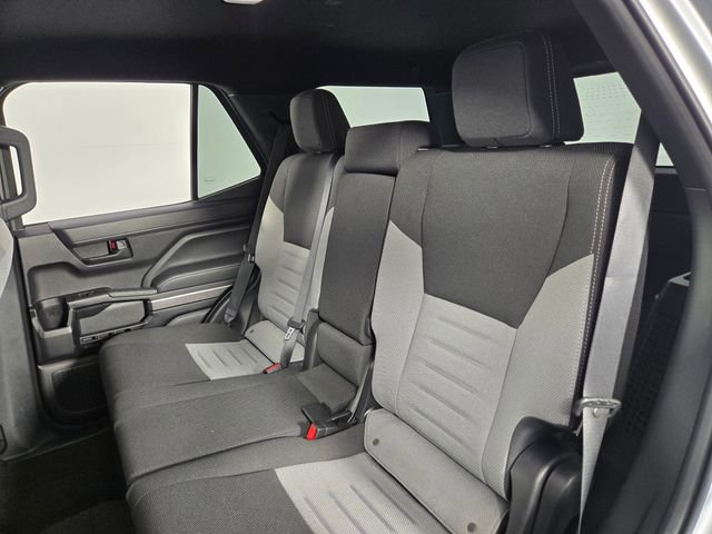 Used 2025 Toyota 4Runner TRD Off-Road AWD/4WD image 16