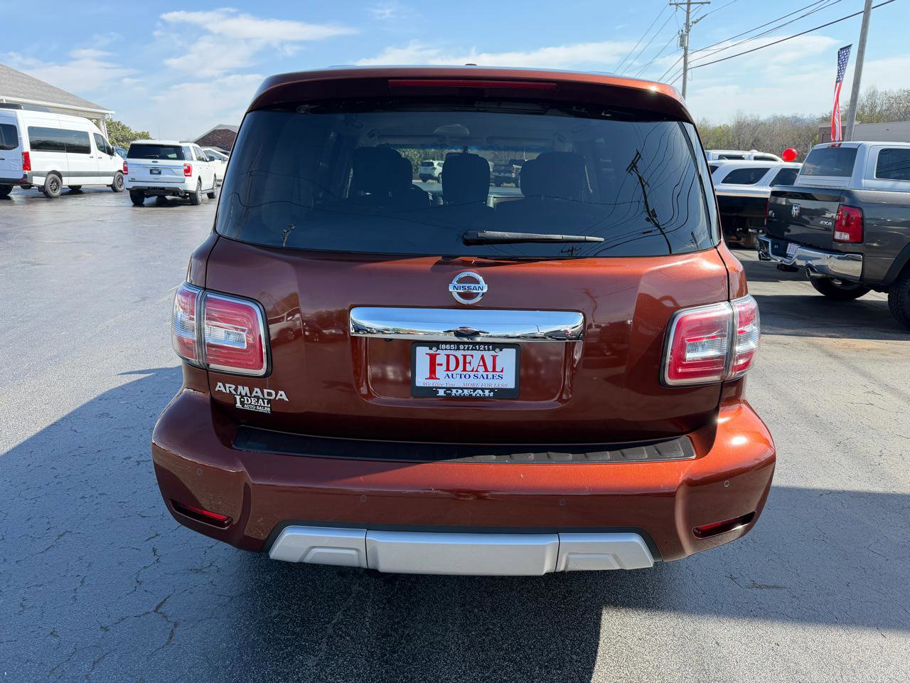 Used 2018 Nissan Armada SV w/ Driver Package RWD image 3