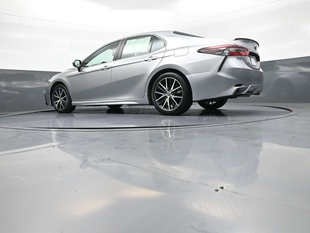 Certified 2023 Toyota Camry SE w/ Cold Weather Package AWD/4WD image 26