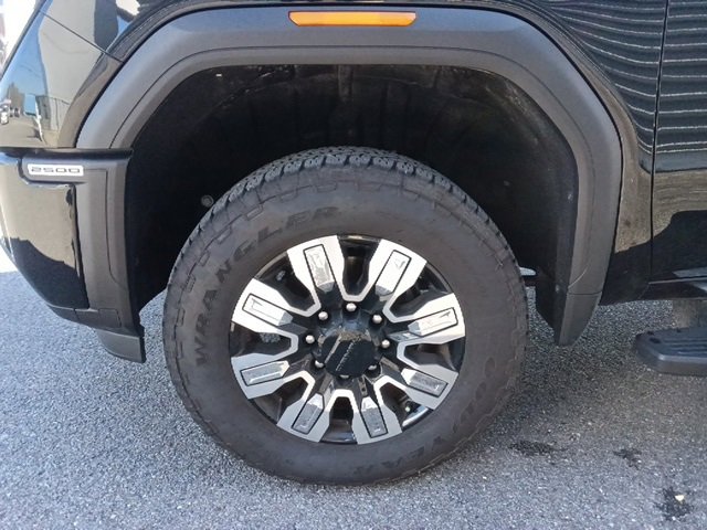 Used 2025 GMC Sierra 2500 Denali w/ Technology Package image 10