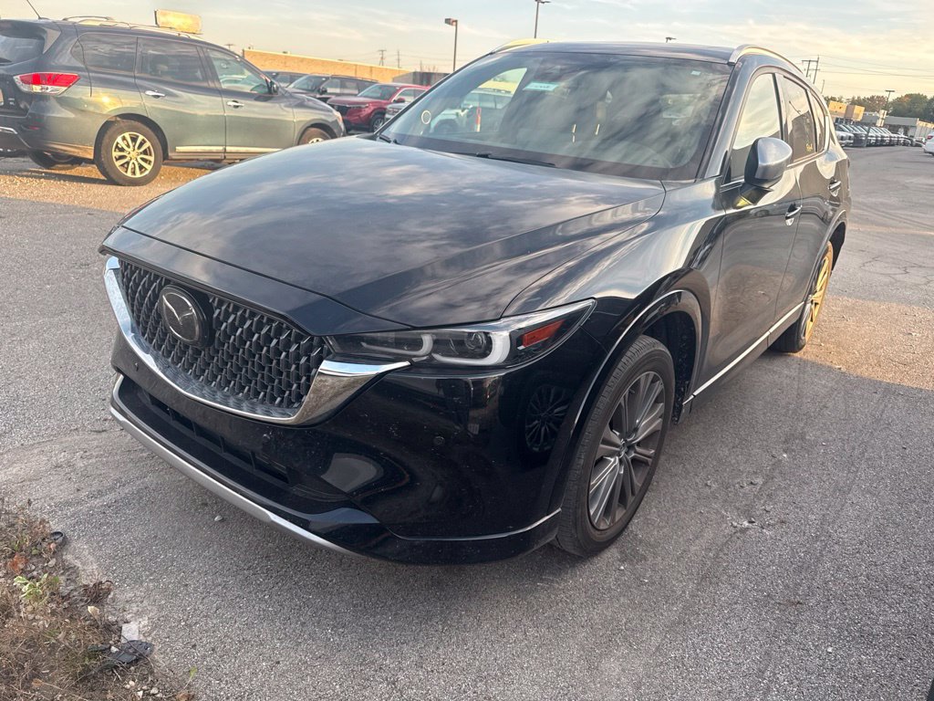 Used 2024 MAZDA CX-5 Signature AWD/4WD image 1