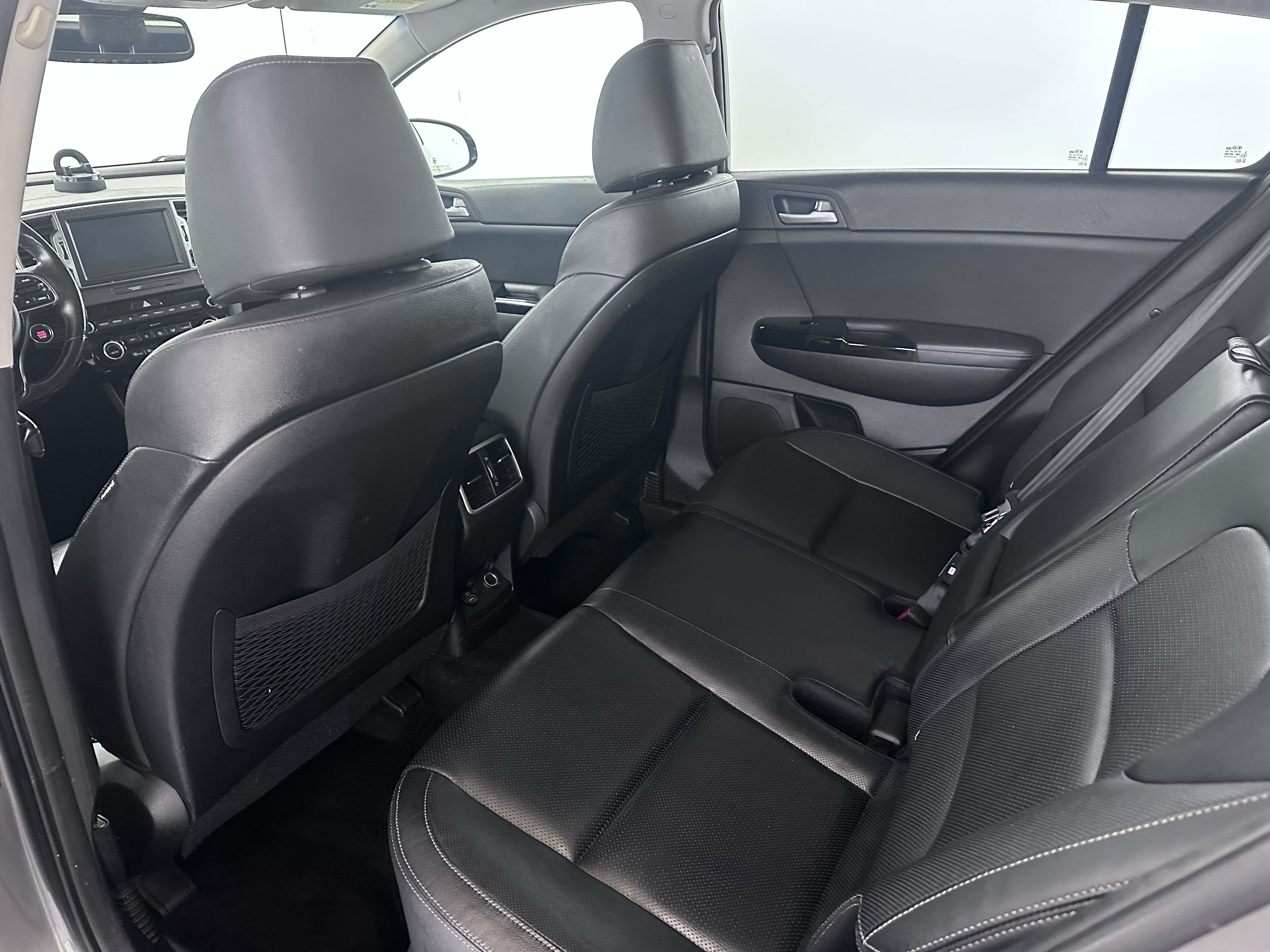 Used 2018 Kia Sportage EX w/ EX Technology Package FWD image 21