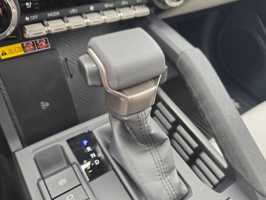 New 2026 Toyota Tacoma Limited AWD/4WD image 28