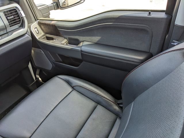 Used 2024 Ford F250 Lariat w/ Sport Appearance Package image 18
