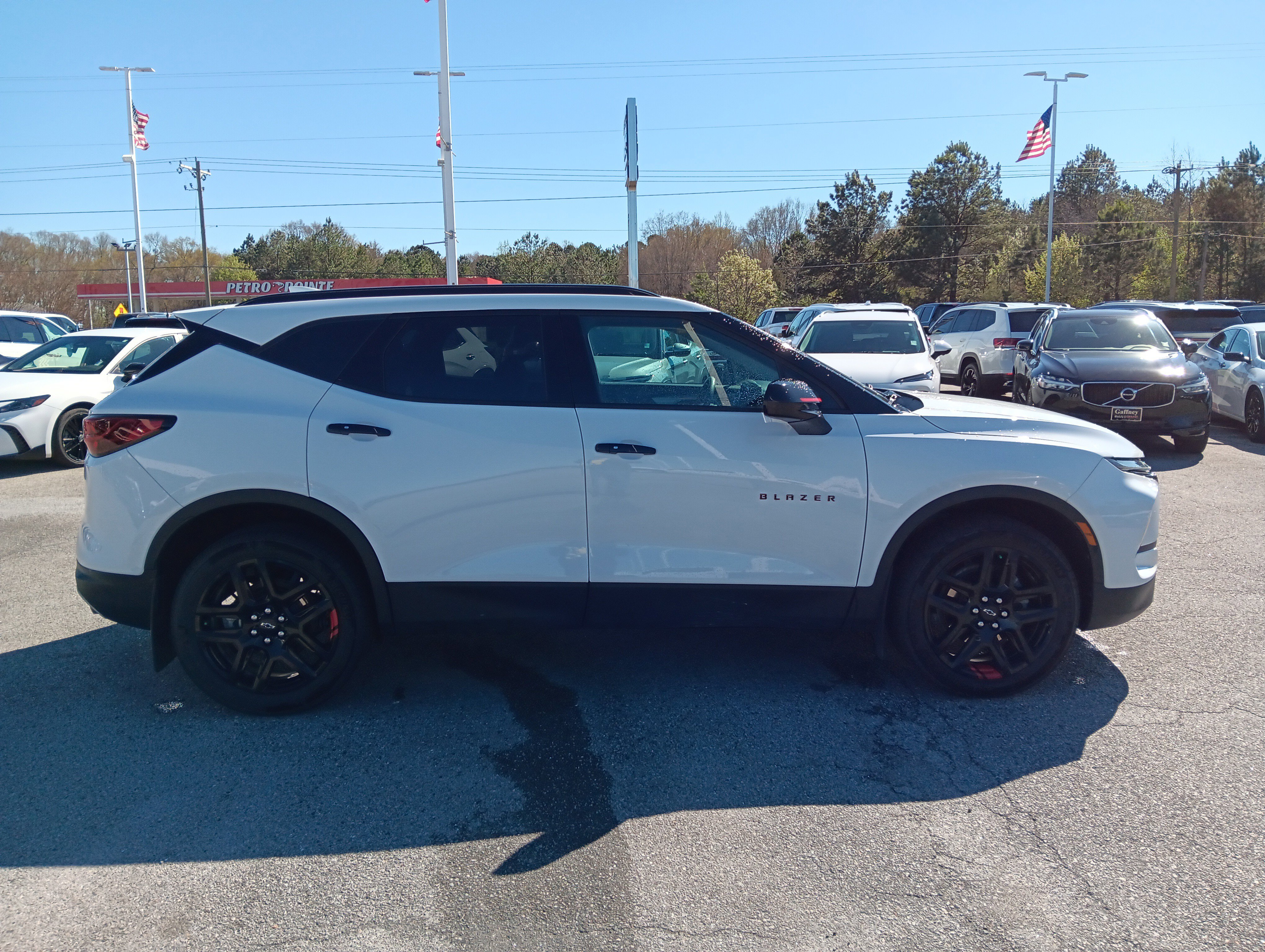 Used 2024 Chevrolet Blazer LT w/ Redline Edition image 6