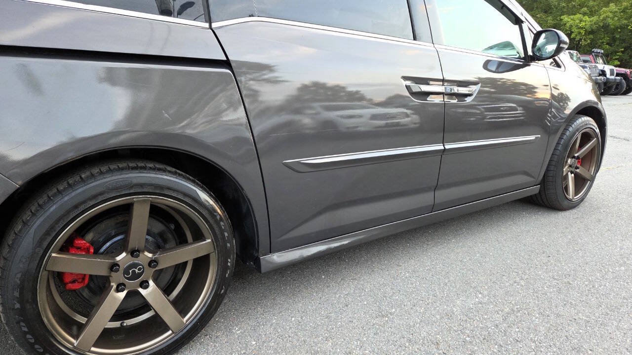 Used 2014 Honda Odyssey Touring Elite image 17