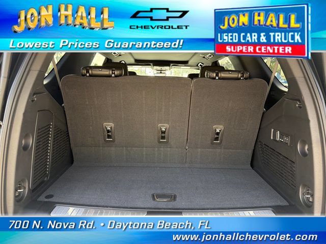 Used 2025 Chevrolet Tahoe High Country AWD/4WD image 12