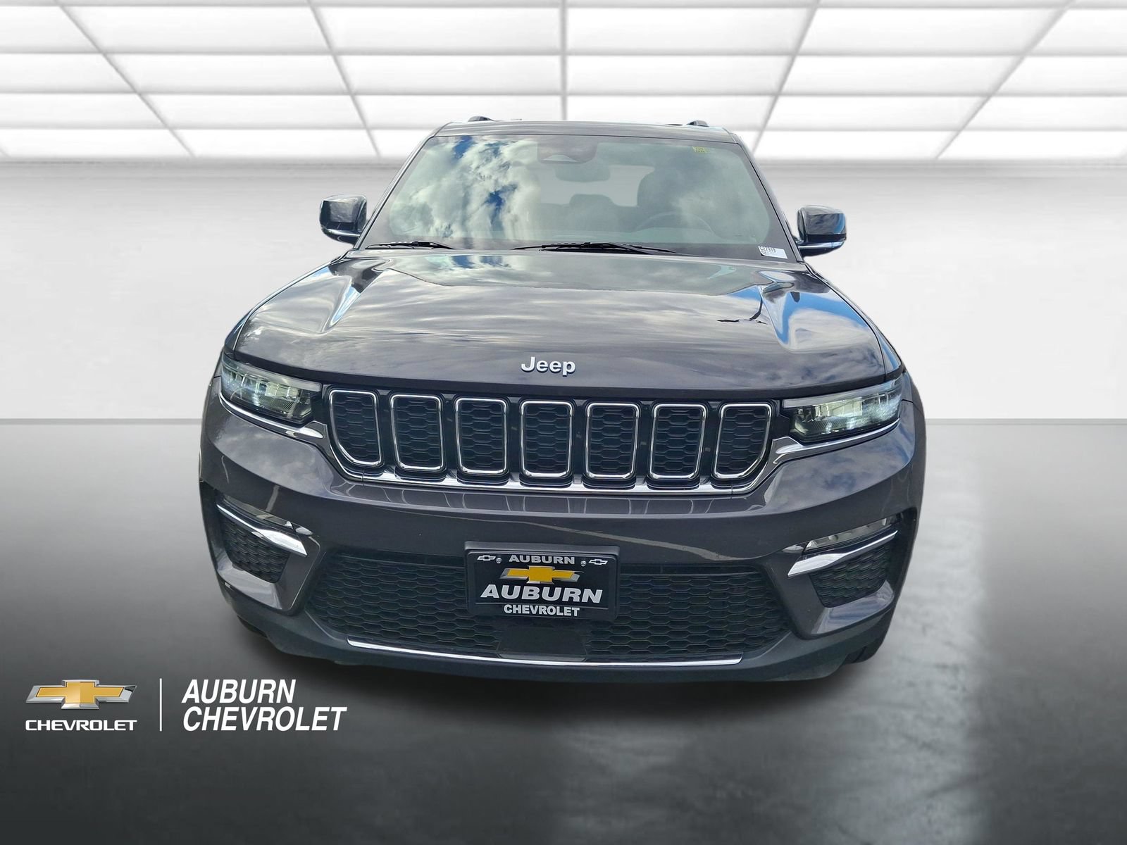 Used 2024 Jeep Grand Cherokee Limited 4xe AWD/4WD image 8