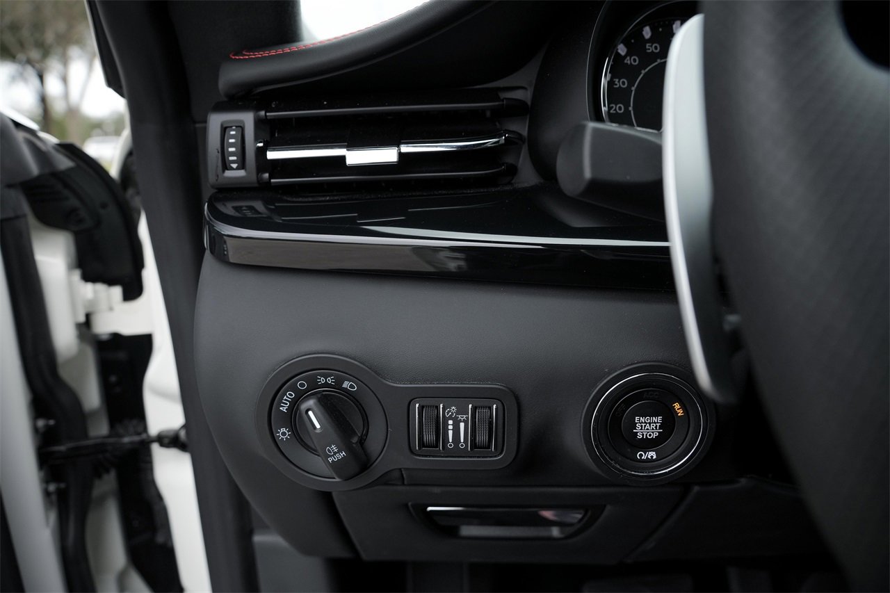 Certified 2024 Maserati Quattroporte Modena Ultima Q4 image 19