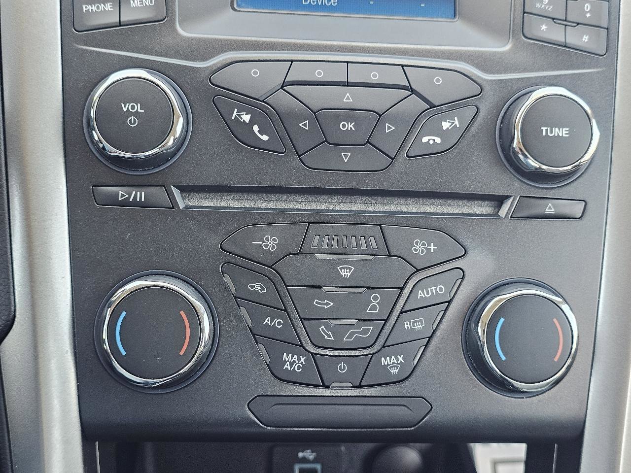 Used 2018 Ford Fusion S FWD image 29