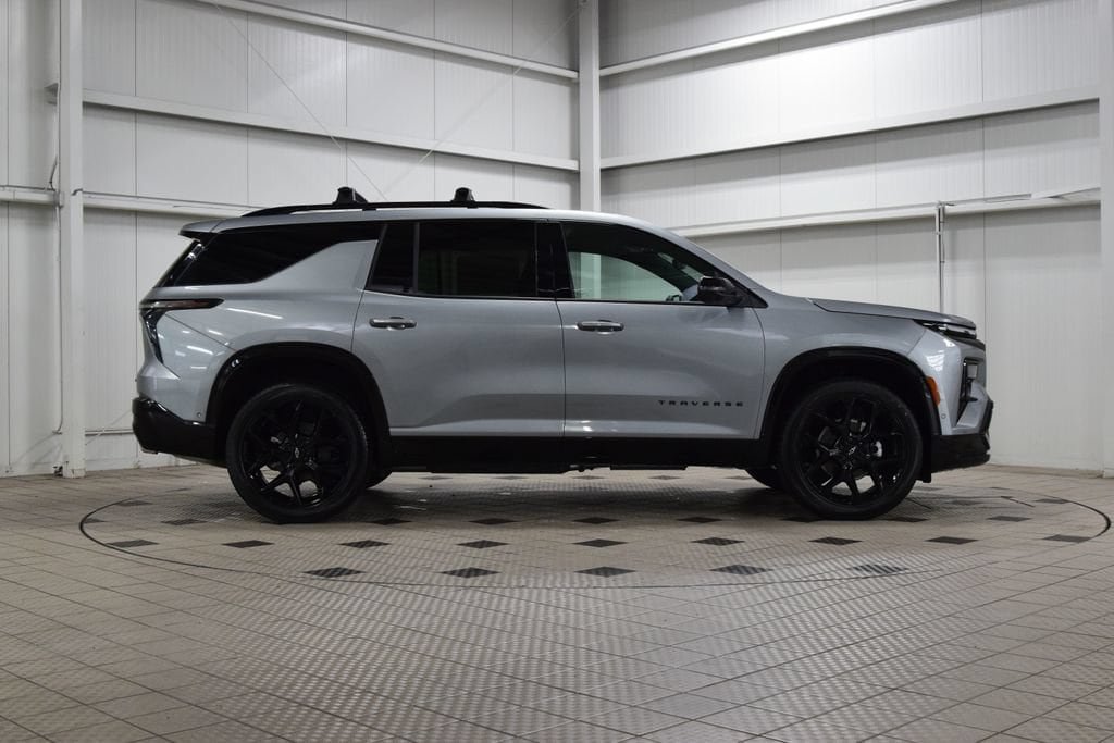 New 2026 Chevrolet Traverse RS AWD/4WD image 9