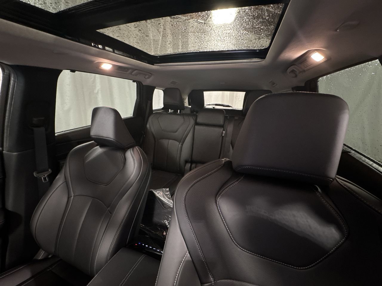 Certified 2026 INFINITI QX60 Luxe w/ Cargo Package AWD/4WD image 32