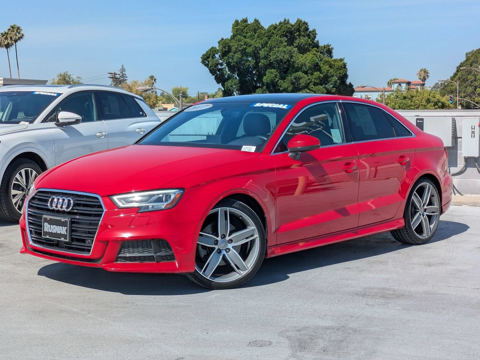 Used 2017 Audi A3 2.0T Premium Plus w/ Premium Plus Package FWD image 3