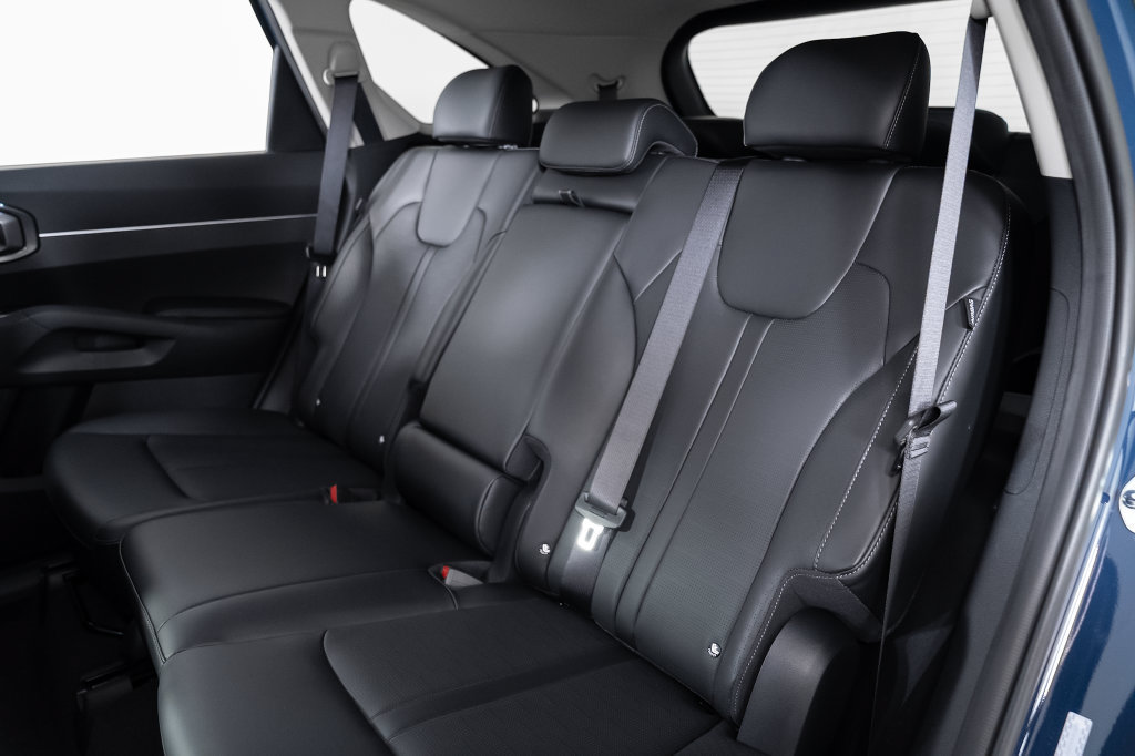 New 2026 Kia Sorento S w/ S Panoramic Sunroof Package FWD image 20