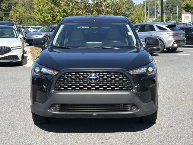 Used 2025 Toyota Corolla Cross L FWD image 2