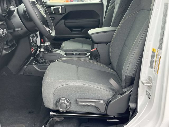 New 2026 Jeep Gladiator Sport AWD/4WD image 10