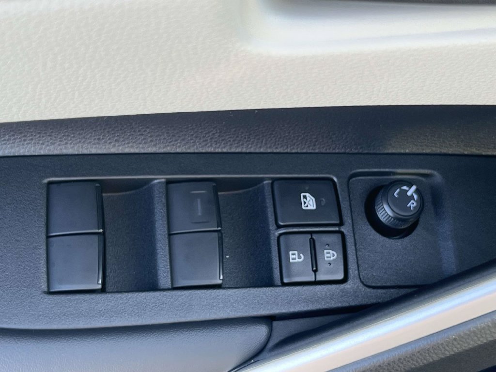 New 2026 Toyota Corolla Cross LE FWD image 13