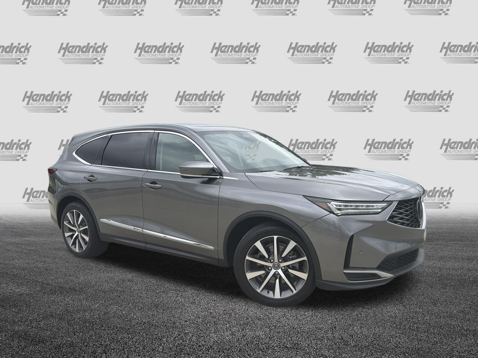Certified 2025 Acura MDX w/ Technology Package FWD image 2