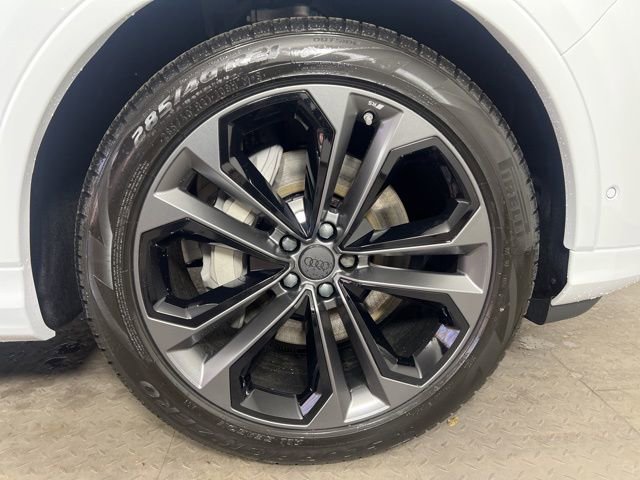 New 2026 Audi Q7 3.0T Premium Plus image 9
