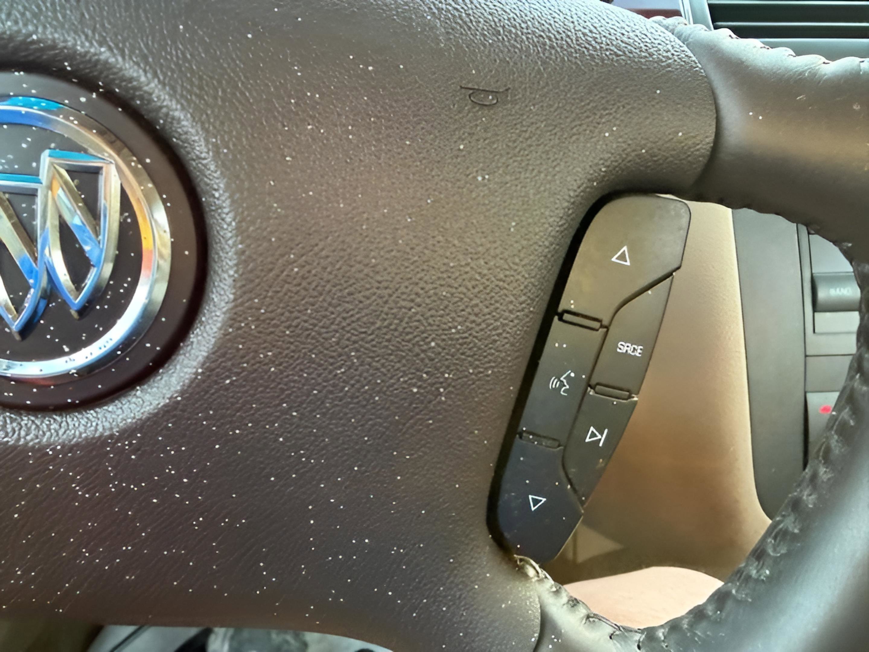 Used 2008 Buick Lucerne CXL w/ Driver Confidence Package FWD image 14