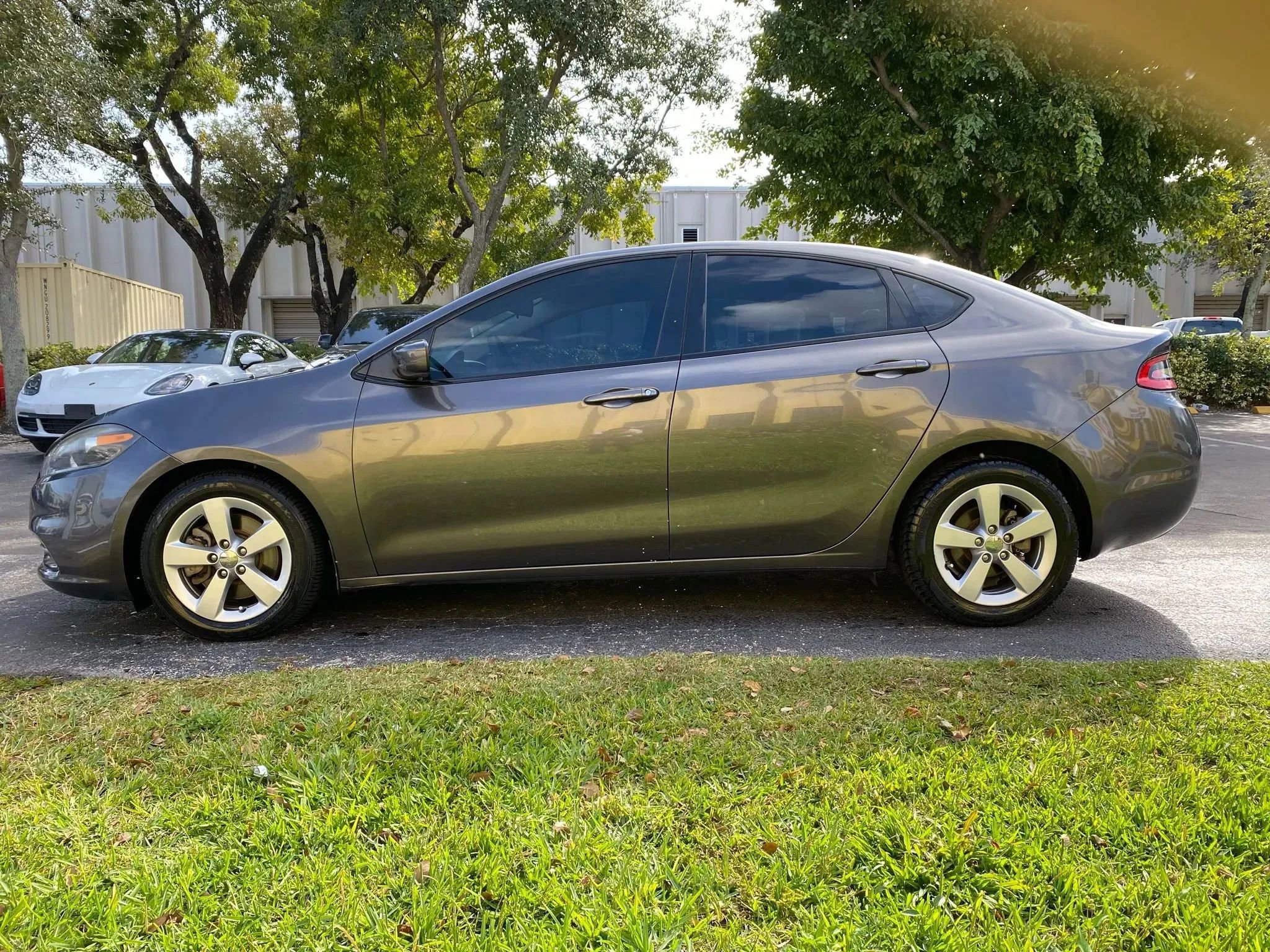 Used 2015 Dodge Dart SXT image 8