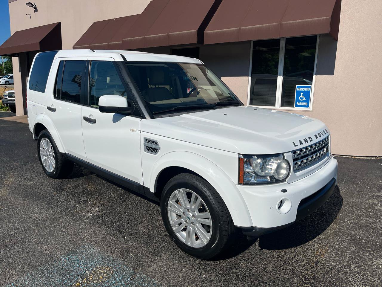 Used 2012 Land Rover LR4 HSE AWD/4WD image 3