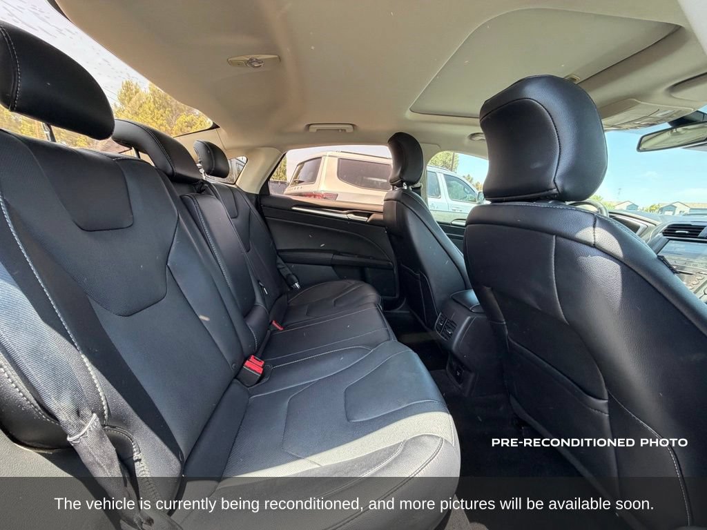 Used 2017 Ford Fusion Titanium FWD image 15