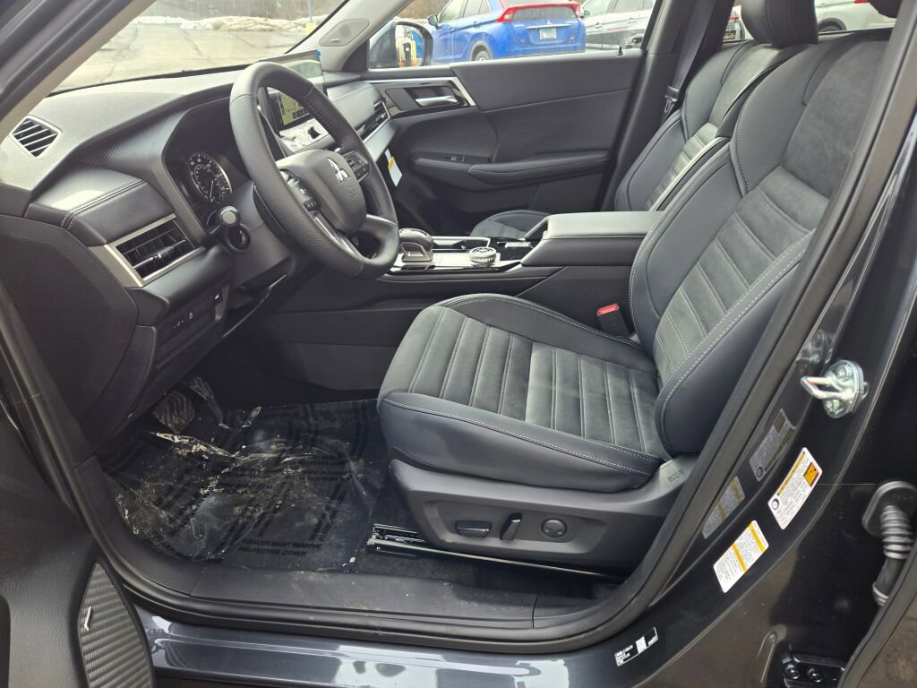 New 2026 Mitsubishi Outlander SEL AWD/4WD image 14