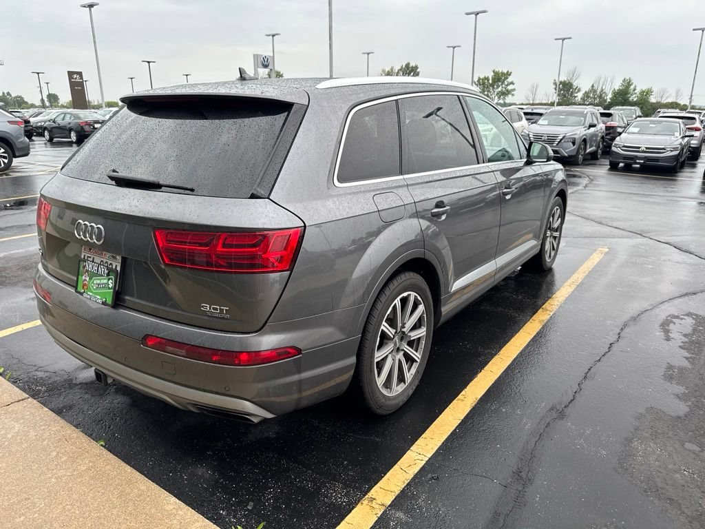 Used 2018 Audi Q7 3.0T Premium Plus AWD/4WD image 14