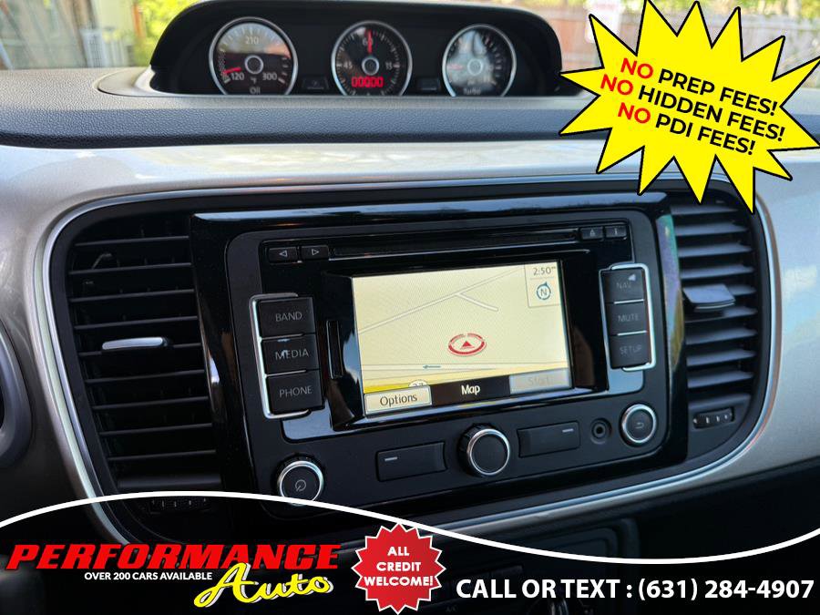 Used 2013 Volkswagen Beetle TDI image 19