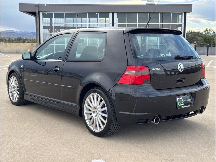 Used 2004 Volkswagen R32 AWD/4WD image 7
