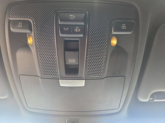 Used 2018 Mercedes-Benz CLA 250 4MATIC image 27