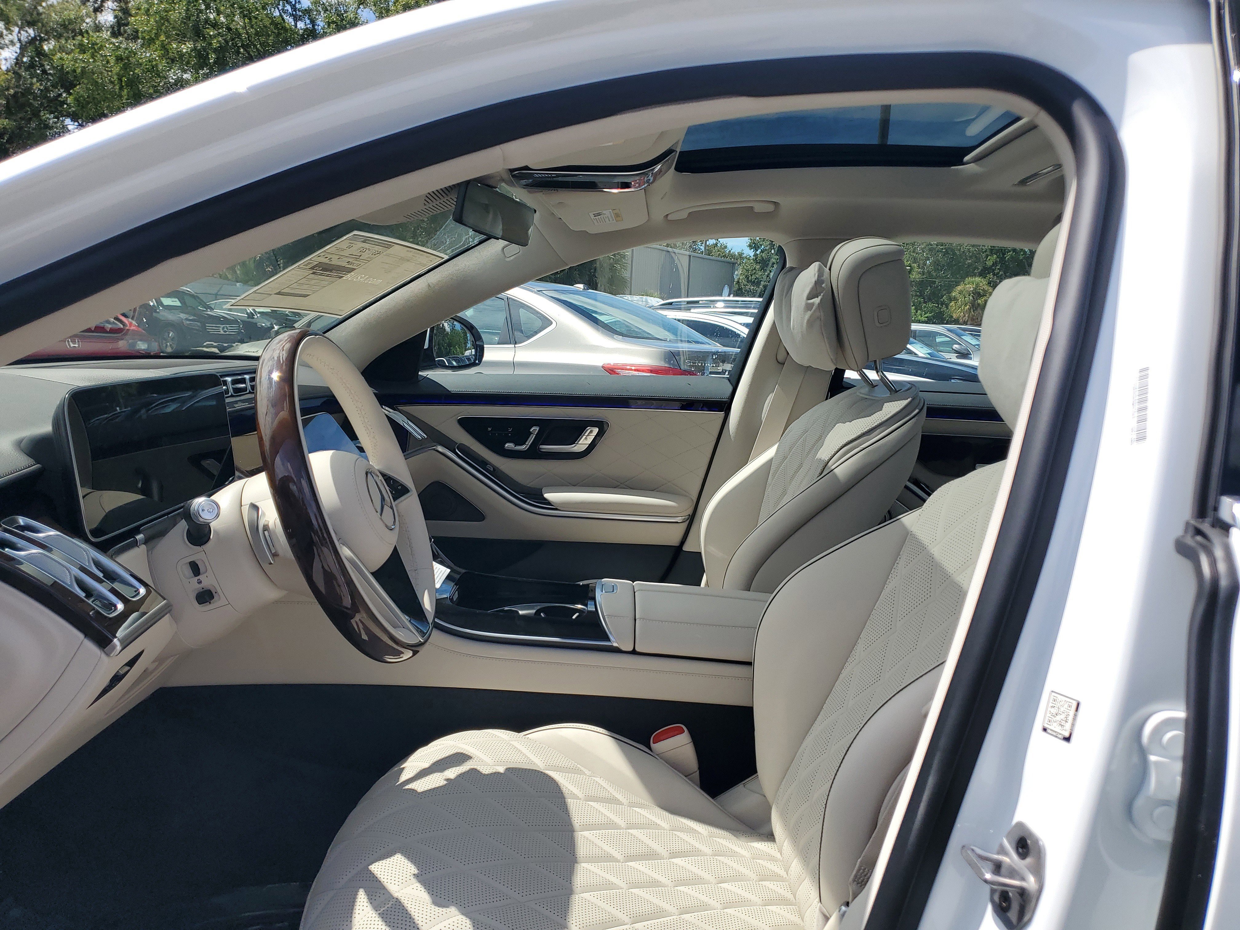 New 2026 Mercedes-Benz S 580e 4MATIC Sedan image 23