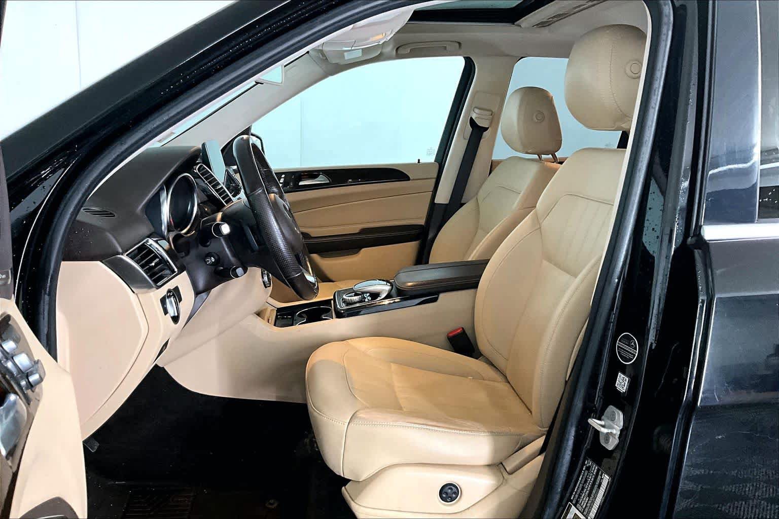Used 2018 Mercedes-Benz GLE 350 4MATIC image 9